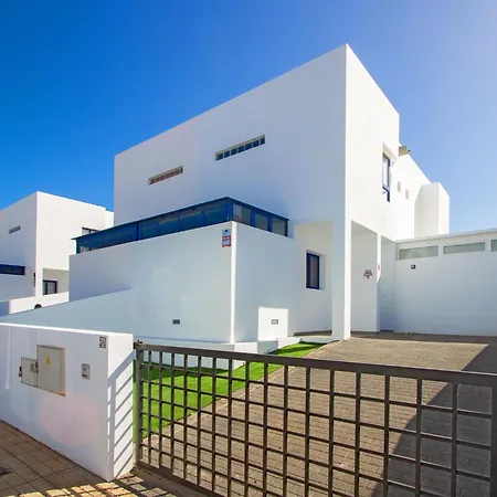 Belvilla By Oyo Casa Sandra * Playa Blanca (Lanzarote)